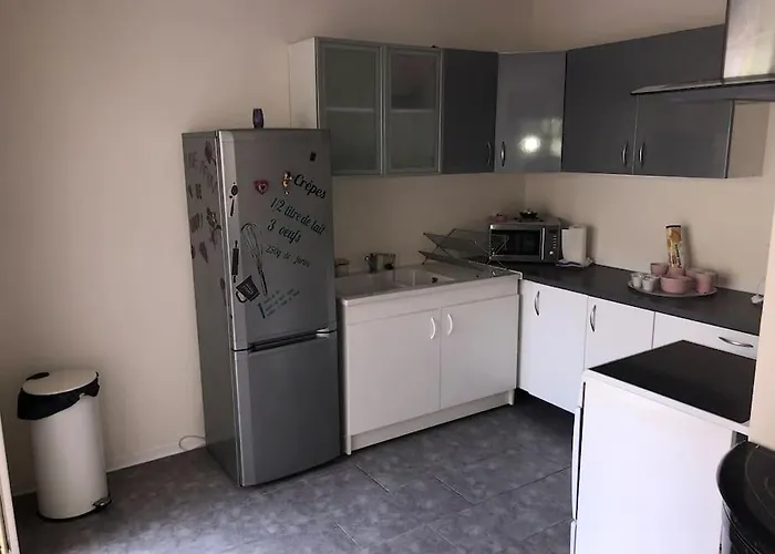 T2 La Ciotat 60M2 Avec Terrasse Equipee